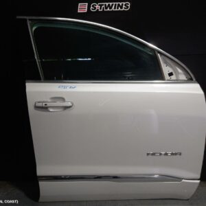 2019 Holden Acadia Right Front Door Ac 08/18-12/20 302120