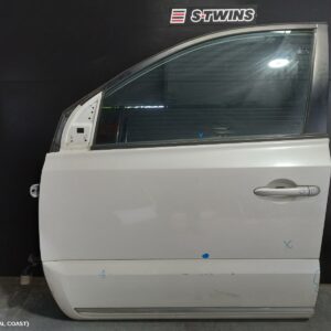 2014 Renault Kaleos Left Front Door H45 09/08-04/16 301667