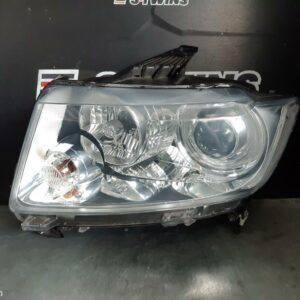 2013 Jeep Compass Left Headlamp Mk Quad Reflector Type 07/11-06/13 302021
