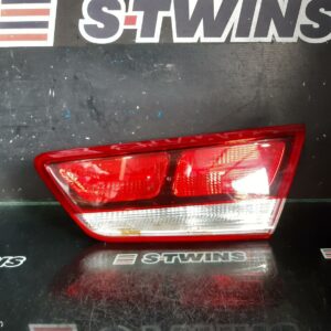 2017 Kia Optima Rear Garnish Bootlid Lamp (Rh Side) Gt Type Jf 11/15-02/18 301530