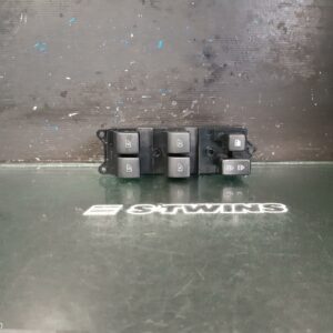 2020 Mitsubishi Outlander Pwr Dr Wind Switch Rh Front (Master Switch) Zl 04/18-07/21 306670