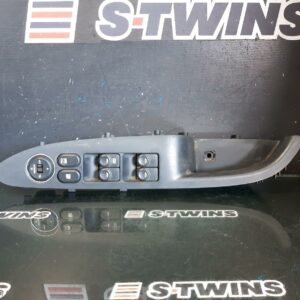 2011 Hyundai I30 Pwr Dr Wind Switch Rh Front (Master Switch) Manual Fold Mirror Type Fd 09/07-04/12 307603
