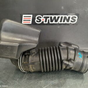 2010 Kia Carnival/Grand Carnival Air Cleaner Duct Hos Vq Petrol 3.5 G6Dc 03/10-12/14 314075