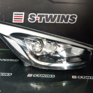 2015 Hyundai Ix35 Right Headlamp Lm Series Slovakian Built (Vin Tmaj) 09/13-01/16 309757