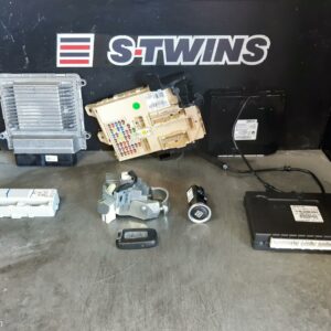 2014 Hyundai I30 Ecu Engine Ecu 1.8 Petrol Auto T/M Sec Set (Ecu/Imm/Reader/Key) Gd 03/12-02/17 309617