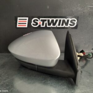 2019 Skoda Karoq Right Door Mirror Nu Power Fold Colour Coded W/ Auto Dim Memory Lane Change Assist Indicator Type 04/18-05/21 313981