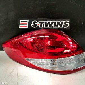 2017 Hyundai Veloster Left Taillight In Body Fs Non Led Type 12/14-02/18 311625