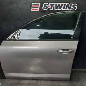 2014 Skoda Octavia Left Front Door Ne Liftback Sedan/Wagon 11/13-09/20 309712