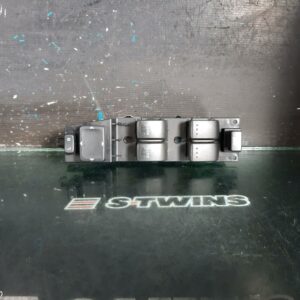 2010 Mazda Cx9 Pwr Dr Wind Switch Rh Front (Master Switch) Tb P/N Td8466350 (8 Pin Mirror Switch Plug) 12/07-12/15 312845