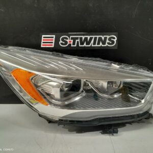 2017 Ford Escape Right Headlamp Zg Titanium Xenon Type 09/16-05/20 312140