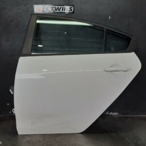 2016 Kia Cerato Left Rear Door Sliding Yd Sedan 04/13-05/18 309888