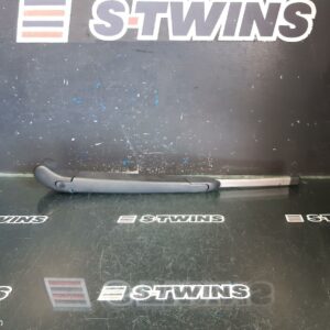 2014 Hyundai I30 Wiper Arm Tailgate Gd 03/12-02/17 309638