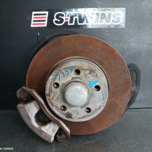 2013 Mercedes C Class Right Front Hub Assembly W204/S204/C204 Non Amg 07/07-01/15 314761