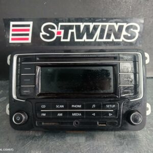 2017 Volkswagen Amarok Radio Cd Dvd Sat Tv Display Unit Composition Media 6.33In 2H 09/16-09/22 314558
