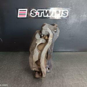 2020 Toyota Hiace Caliper Rh Front 300 Series 02/19- 316381
