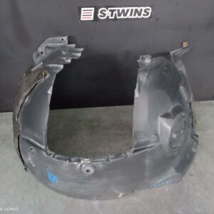 2016 Jaguar F Pace Right Guard Liner X761 02/16- 319508
