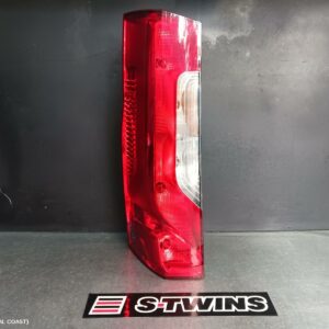 2020 Mercedes Sprinter Left Taillight Vs30 In Body Van W/ Halogen Type 05/18- 315853