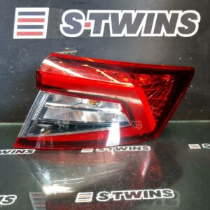 2020 Skoda Karoq Right Taillight Nu 04/18-02/22 318360
