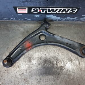2013 Mitsubishi Outlander Right Front Lower Control Arm Zj 10/12-02/14 315915