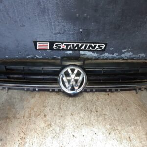 2014 Volkswagen Golf Grille Radiator Grille Gen 7 Standard/Comfortline/Highline 12/12-03/17 315720