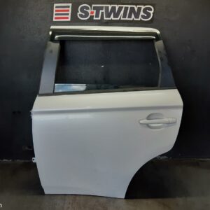 2013 Mitsubishi Outlander Left Rear Door Sliding Zj 10/12-03/15 315714