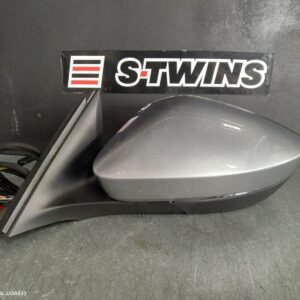 2018 Skoda Superb Left Door Mirror W/ Power Fold Type W/ Memory & Auto Dim Colour Coded Type Np 03/16-04/19 318328