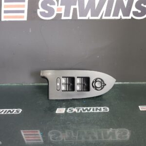 2015 Alfa Romeo Giulietta Pwr Dr Wind Switch 940 Series Rh Front (Master Switch) Non Folding Mirror Type 06/11- 322714