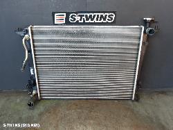 2014 Hyundai Ix35 Radiator Auto 2.0 Petrol Lm Series 11/09-01/16 324024