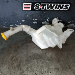 2010 Mazda 3 Washer Bottle Bl Sedan Non H/Lamp Washer Type 04/09-10/13 321047