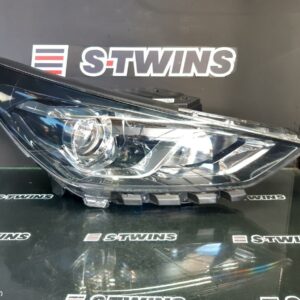2022 Hyundai I30 Right Headlamp Pd W/ Halogen Type Hatch (S. Korea Vin Kmhh) Active/Elite 08/20-12/23 323447