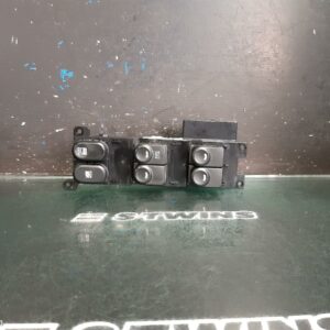 2011 Hyundai I30 Pwr Dr Wind Switch Rh Front (Master Switch) Manual Fold Mirror Type Fd 09/07-04/12 322461