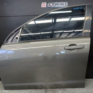 2011 Holden Commodore Left Front Door Ve Sedan/Wagon/Ute 08/06-05/13 321008