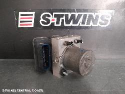 2020 Ford Transit Abs Pump Modulator Vo P/N Kk212B373Se 02/14- 331539