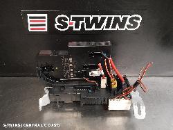 2016 Mercedes Gle Class Fuse Box C292/W166 Under Right Front Seat 06/15-04/19 287579