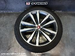 2018 Jaguar E Pace Wheel Mag Factory 20X8In Style 5051 Dark Grey X540 11/17- 315559