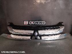 2015 Mitsubishi Outlander Grille Radiator Grille Zj 03/14-03/15 332897