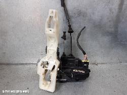 2011 Hyundai Santa Fe Door Boot Gate Lock Left Front Door Lock Cm 11/05-06/12 74123