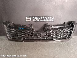 2013 Subaru Forester Grille Radiator Grille (Upper) Sj Silver 12/12-01/16 331396