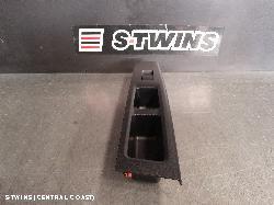 2019 Toyota Yaris Pwr Dr Wind Switch Lh Front/Lh Rear/Rh Rear Ncp13# Yr Yaris 10/05-12/19 332593