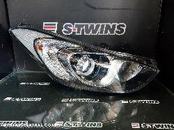 2014 Hyundai I30 Right Headlamp Gd 5Dr Hatch Xenon Type 03/12-02/17 309649