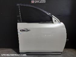 2018 Nissan Pathfinder Right Front Door R52 Non Chrome Mould Type 06/13-04/21 244666