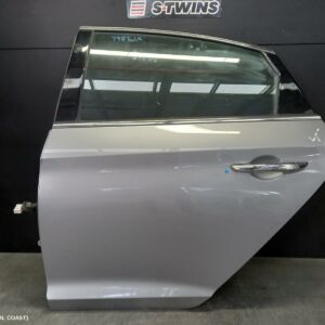 2015 Hyundai Sonata Left Rear Door Sliding Lf Premium 10/14-01/20 328692