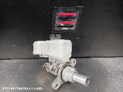 2017 Nissan Navara Master Cylinder Np300 05/15- 216725