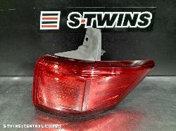 2011 Nissan Elgrand Right Taillight E52 Non Rider Upper Red 08/10-12/13 (Import) 261534