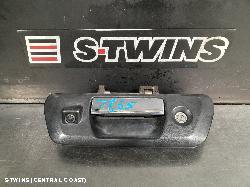 2016 Nissan Navara Reverse Camera Reverse Camera (Tailgate Mounted) Np300 05/15- 305243