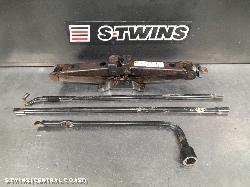 2010 Jeep Wrangler Jack Tool Kit Jk 03/07-07/18 299029