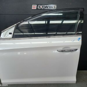 2017 Hyundai Sonata Left Front Door Lf 10/14-01/20 347796