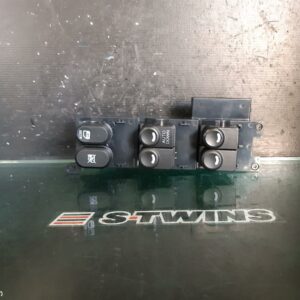 2010 Hyundai I30 NEW Pwr Dr Wind Switch Rh Front (Master Switch) Manual Fold Mirror Type Fd 09/07-04/12 204039