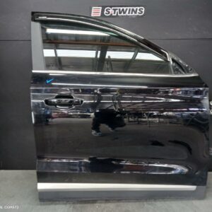 2020 Mg Zs Right Front Door Azs1 09/17- 352033