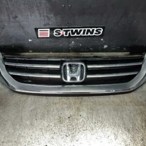 2014 Honda Accord Grille Radiator Grille 9Th Gen Non Radar Sensor Type 05/13-01/16 353542